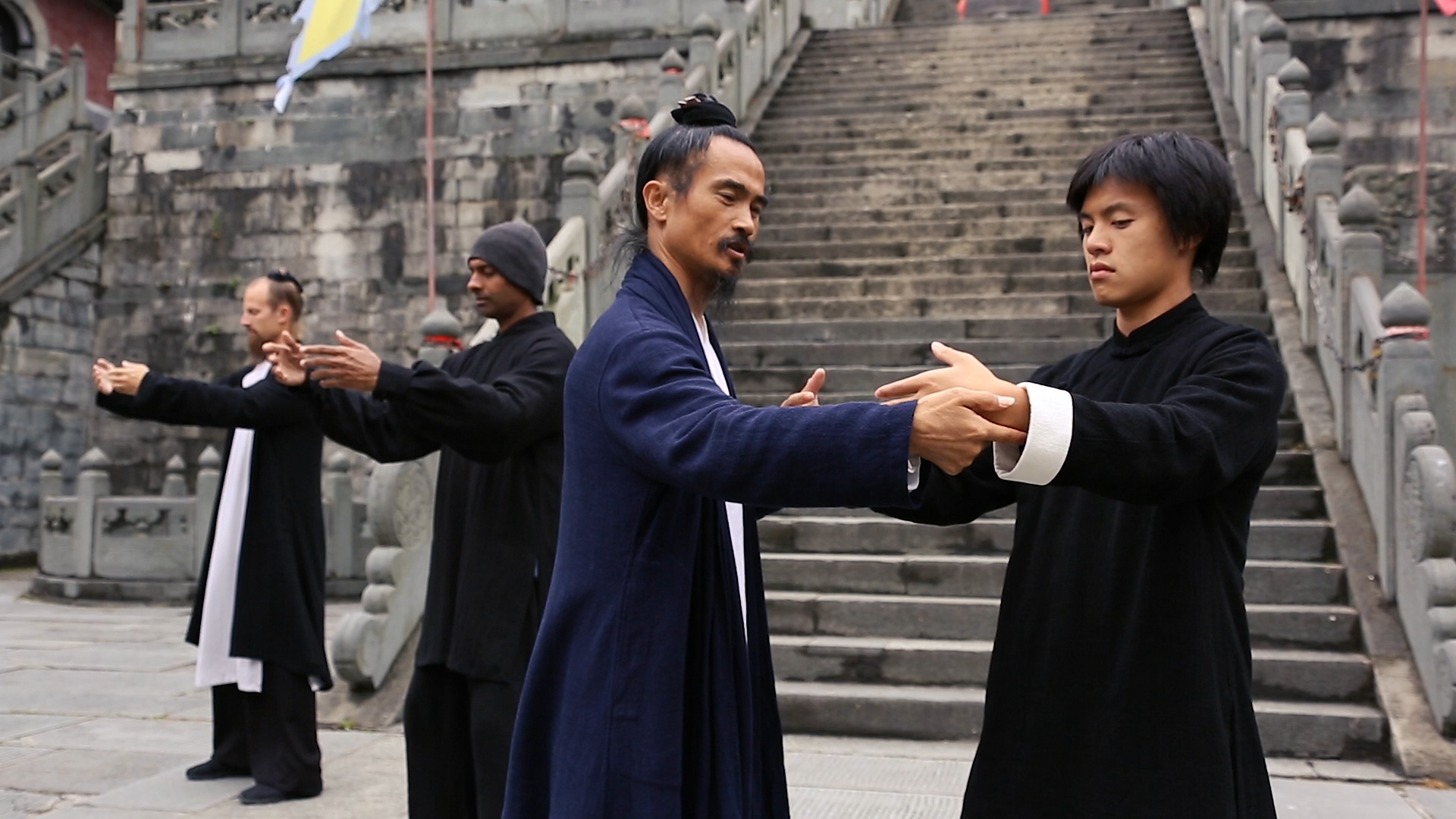 Learning Zhan Zhuang with Grandmaster Yuan Xiu Gang